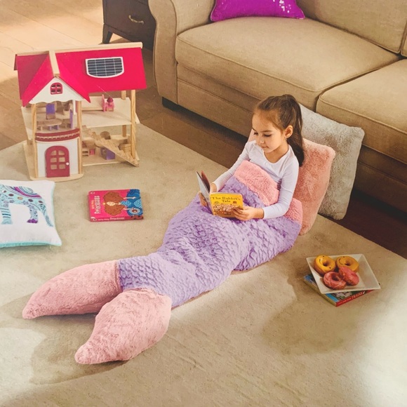 Mermaid Faux Fur Tail Blanket | OS - Picture 1 of 3